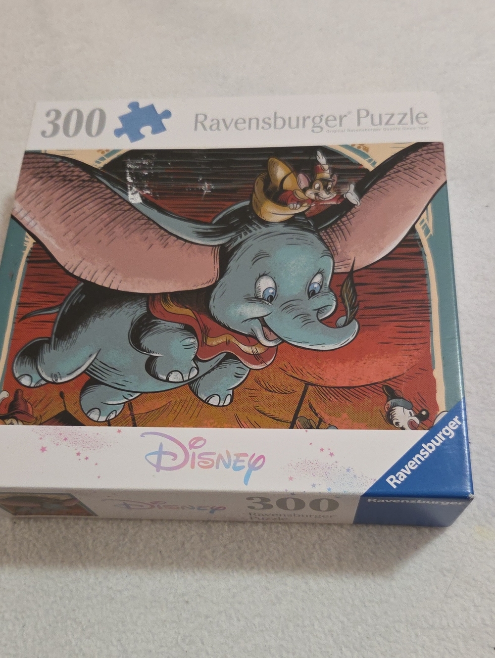 RAVENSBURGER DISNEY 300 PC DUMBO PUZZLE